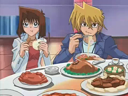Anzu and Jounouchi having a feast and watching a duel in episode 193
