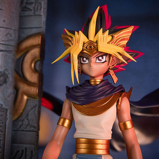 Close-up of the face and torso of the First 4 Figures Pharaoh Atem Definitive Edition statue