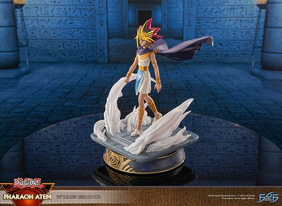 Front right view of the First 4 Figures Pharaoh Atem Standard Edition statue