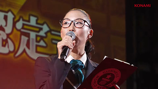 The Guinness World Records adjudicator speaking at Yu-Gi-Oh! Championship Series Japan Tokyo 2024